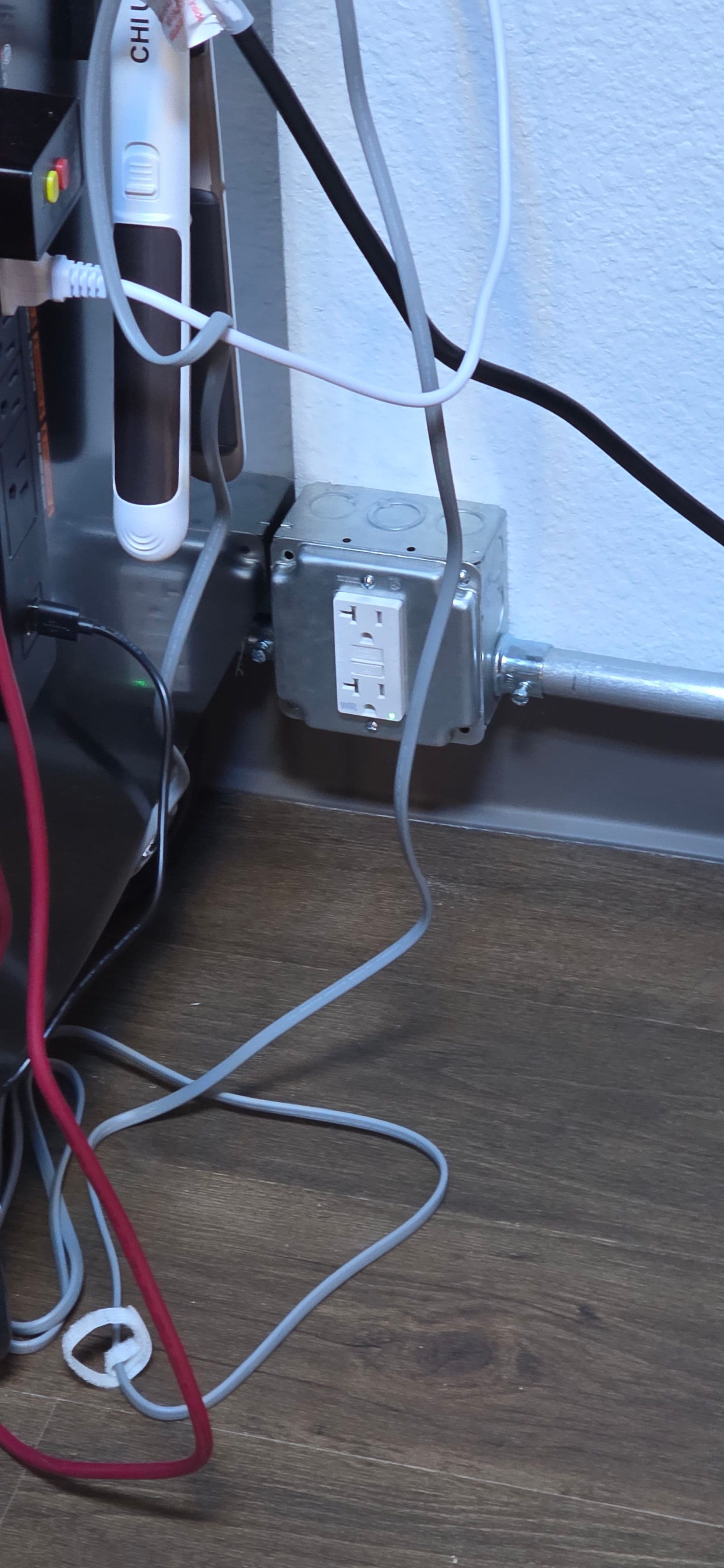 Gallery photos for Ensuring Reliable Power in Your Salon: Image #8